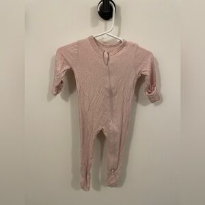 Kyte Baby zippered footie size 0-6 months